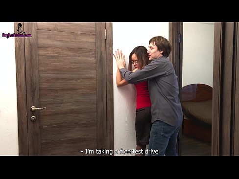 ❤️ Sexy Realtor Sensually Jerks Her Pussy and Fucks While Selling Her Apartment - Krempai ❤️ Fuck video at us ❌